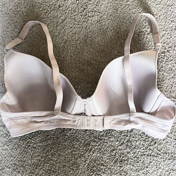 Maidenform T Shirt Underwire Bra! - Picture 3 of 5